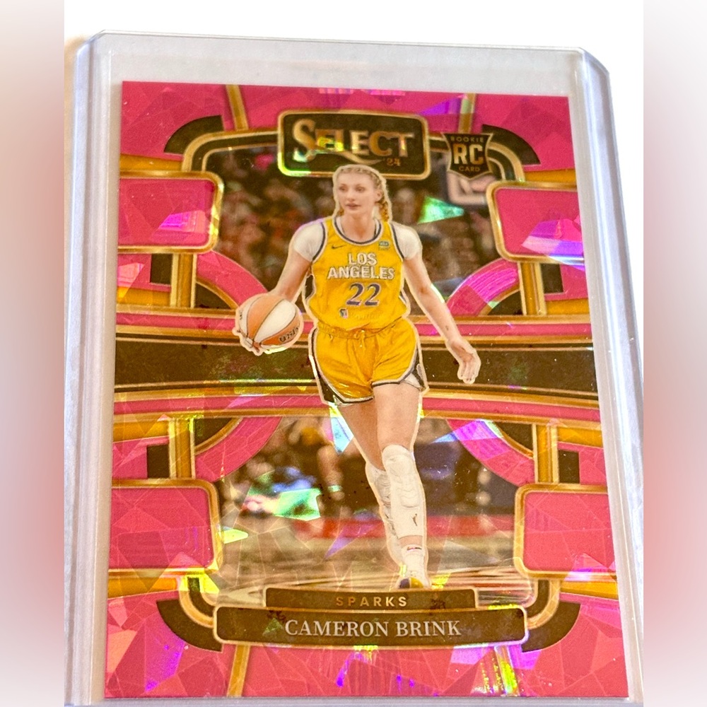 Cameron Brink  Panini Select WNBA - Pink Ice Prizm Rookie Card Los Angeles
